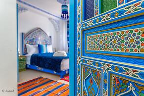 Puerta Azul