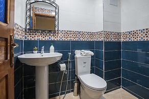 Puerta Azul
