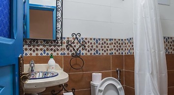 Puerta Azul