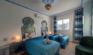 Puerta Azul