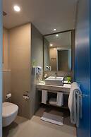 Holiday Inn Bengaluru Racecourse by IHG