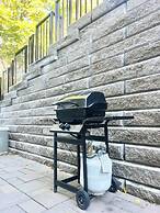 Cribs On The Hill