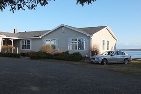 Bluewaters Retreat