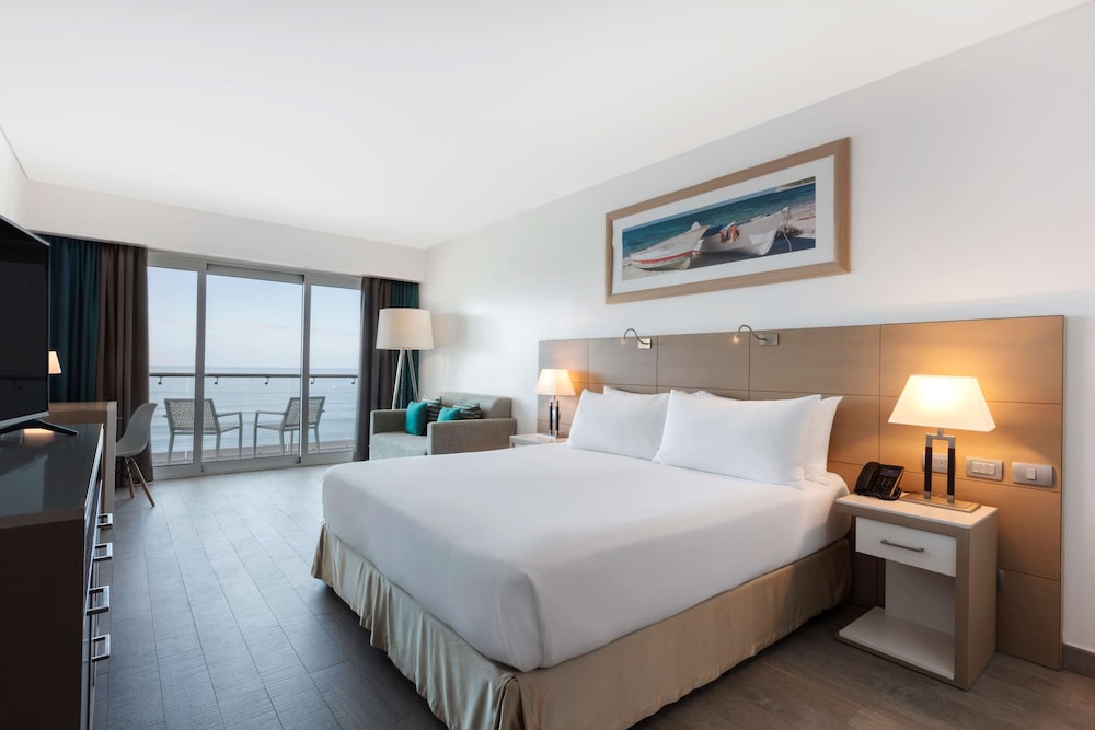 DoubleTree by Hilton Mazatlan