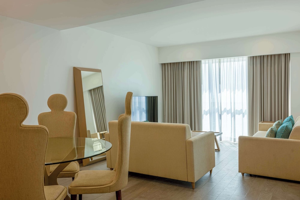 DoubleTree by Hilton Mazatlan