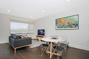 Accommodate Canberra - The Prince