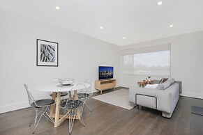 Accommodate Canberra - The Prince
