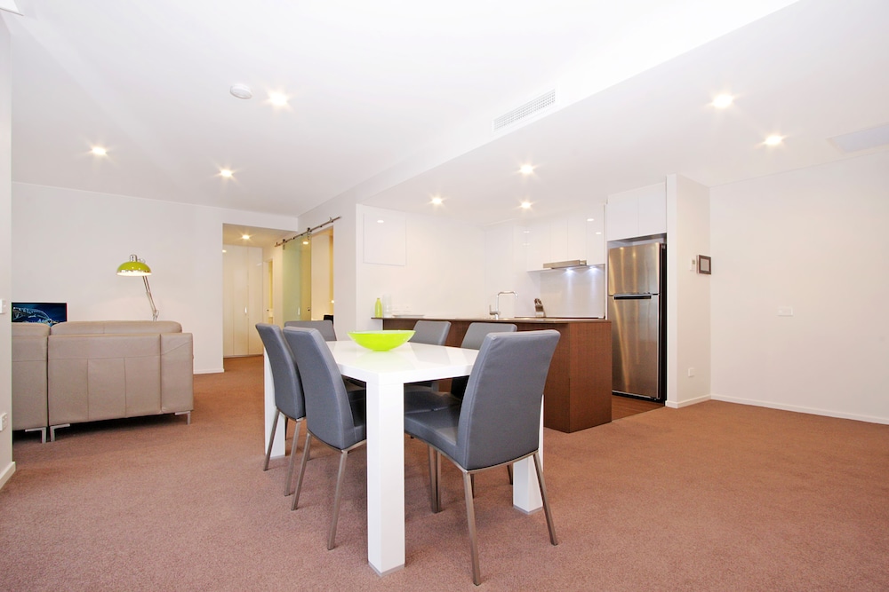Accommodate Canberra - IQ - Braddon