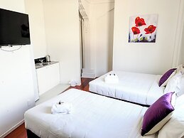 Aura Hotel