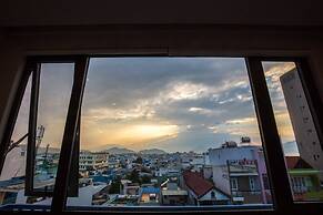 Blue Summer Hotel