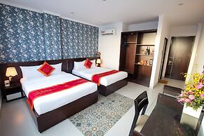 Blue Summer Hotel