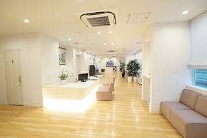 CVS Bay Hotel Annex