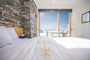 B&F Hotel