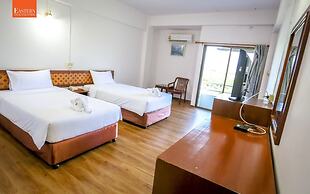 Wiangwalee Hotel