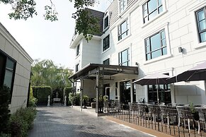 Marquise Boutique Hotel