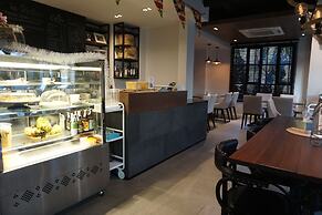 Marquise Boutique Hotel