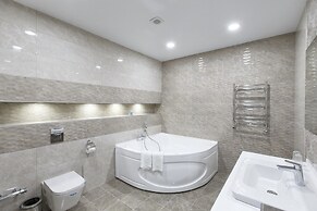 Sky Lux Hotel & Spa