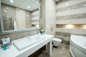 Sky Lux Hotel & Spa