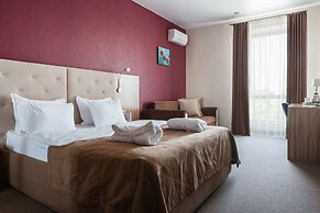 Sky Lux Hotel & Spa