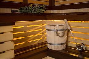 Sky Lux Hotel & Spa