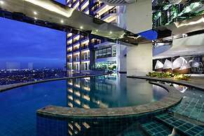 Seven Doors in Gramercy Makati