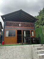 Tanura Bungalows