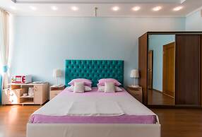 Hotel Business Tourist