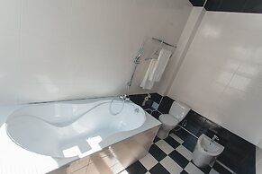 Hotel Business Tourist