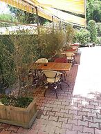 Green House Garden Park