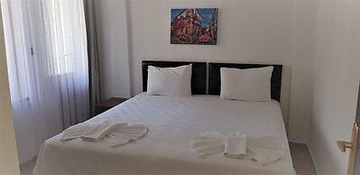 Santo Akyaka Home