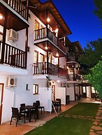 Santo Akyaka Home