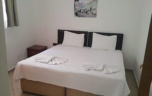 Santo Akyaka Home