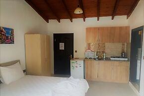 Santo Akyaka Home