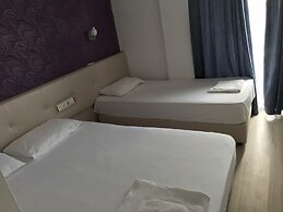 Twenty One Hotel