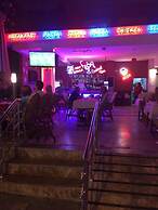 Twenty One Hotel