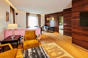 Hilton Garden Inn Lucknow