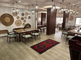 Makarim Palm Hotel