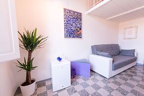 Paravia Suite