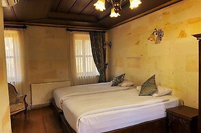 Empire Cave Hotel