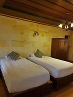 Empire Cave Hotel