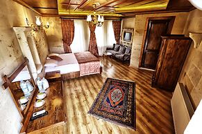 Empire Cave Hotel