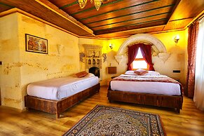 Empire Cave Hotel