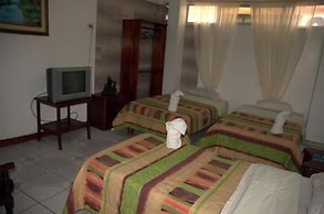 Hotel Salinas
