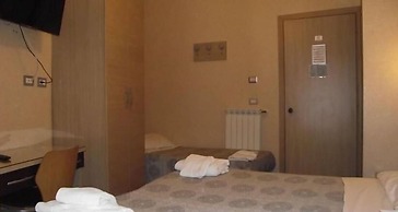 Hotel Elide