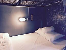 Pho Hostel