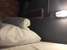 Pho Hostel