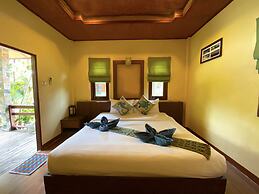 Everest Resort
