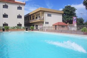 7 Makara Hotel