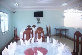 7 Makara Hotel