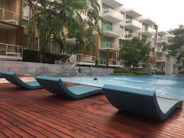 Luxury Beachfront Condo Hua Hin